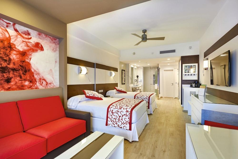 Riu Palace Costa Mujeres 坎昆 外观 照片